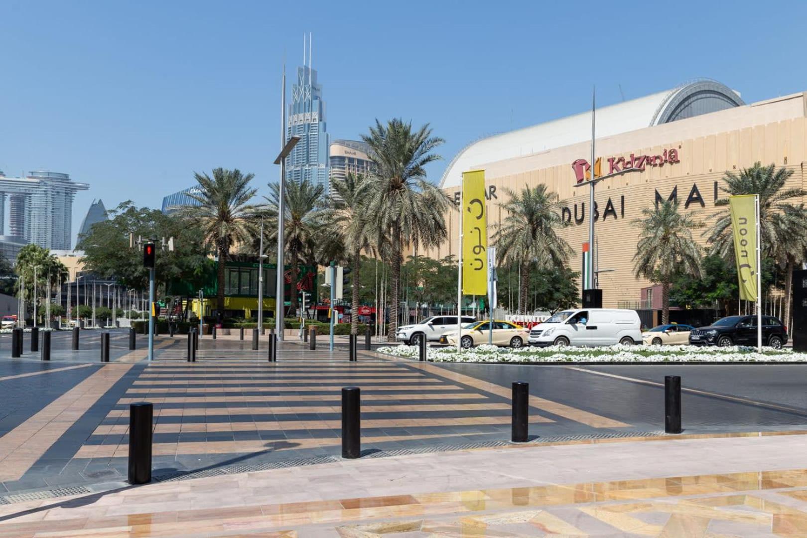 Frank Porter - South Ridge 6 * Dubai